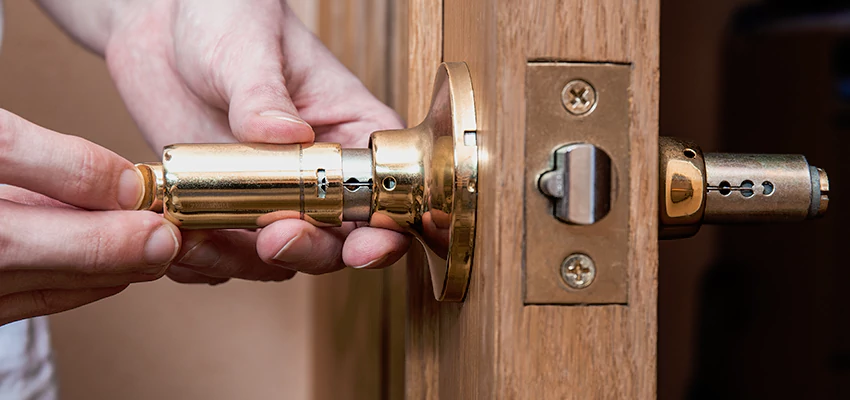 Padlock Lock Replacement Assistance in Earlimart, CA