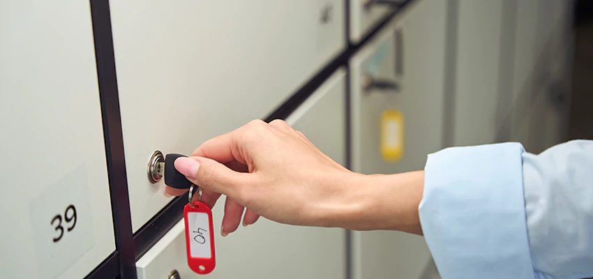 Upgrading File Cabinet Locks in Earlimart, California