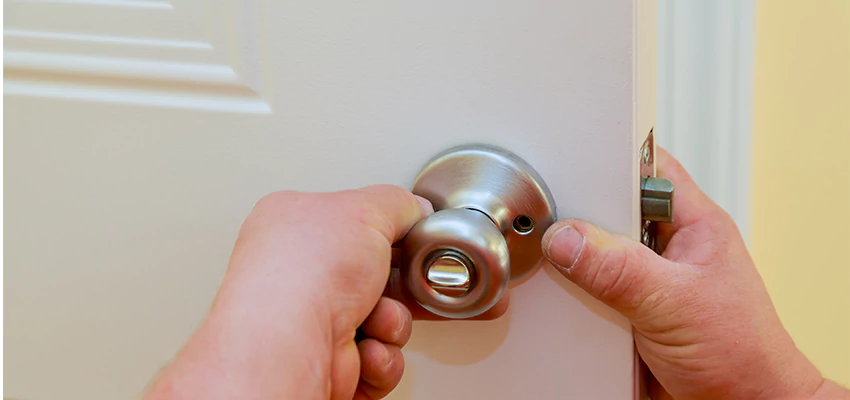 After-hours Locksmith For Lock And Key Installation in Earlimart, CA